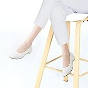 Altocis Womens Size 8 White Fabric 1.25" Low Block Chunky Heel Closed Toe Shoes